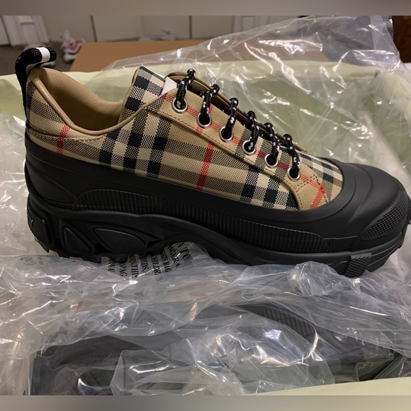 Burberry Arthur Check Chunky Sneakers (Woman) - Picture 5 of 13